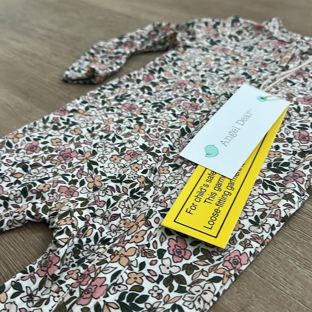 Angel Dear Baby Girl Bamboo Footie Sleeper 0-3 3-6 months fall floral print - Picture 4 of 5